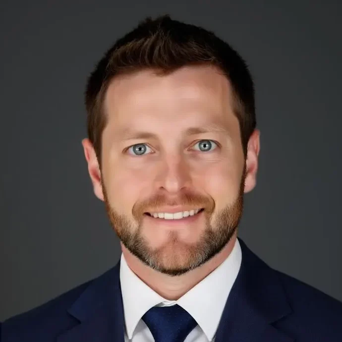 Dr. Thomas Headshot
