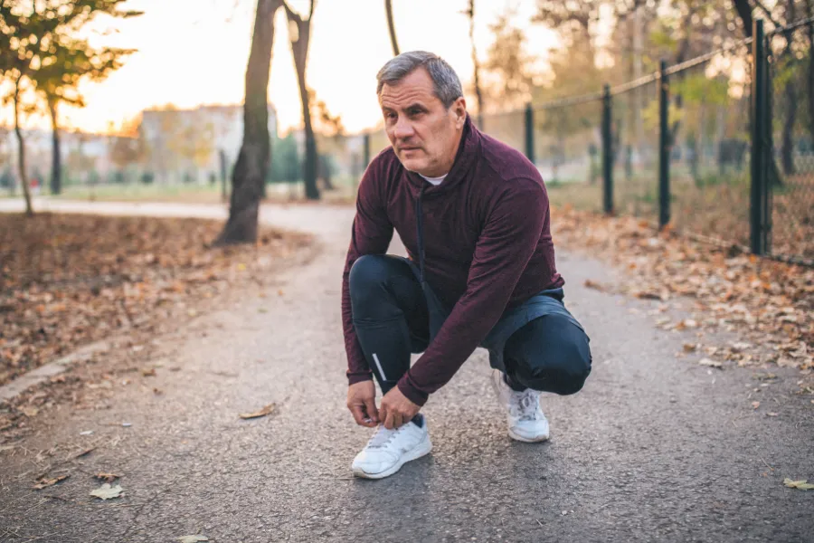 Traditional Hip Bursa Treatment vs. The JointGlow Approach