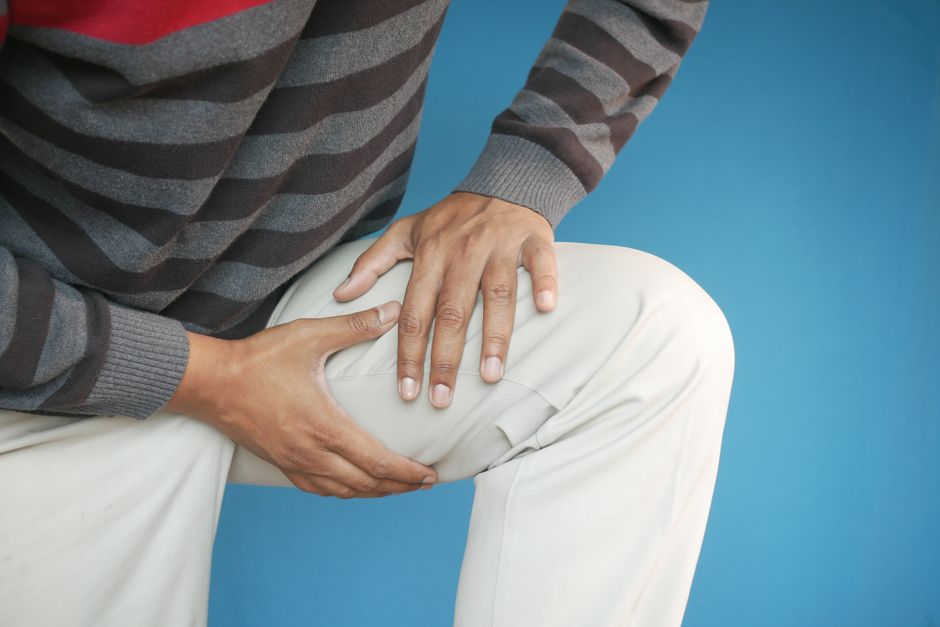sudden hip pain